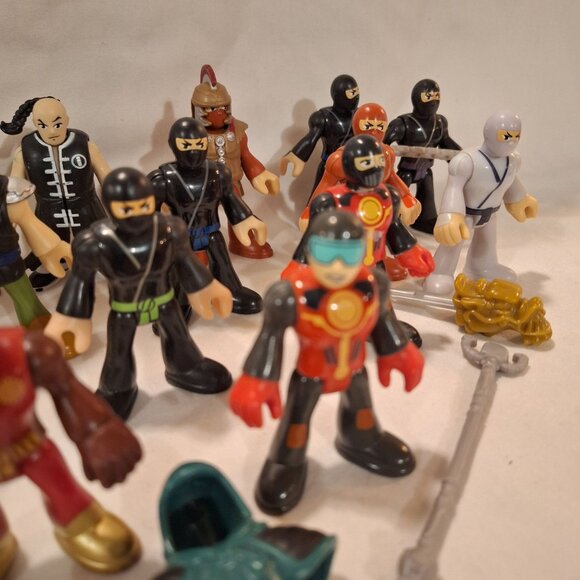 Imaginext Ninja Samurai Warrior 16 Figure Lot 11 Weapons Accessories - Picture 4 of 16